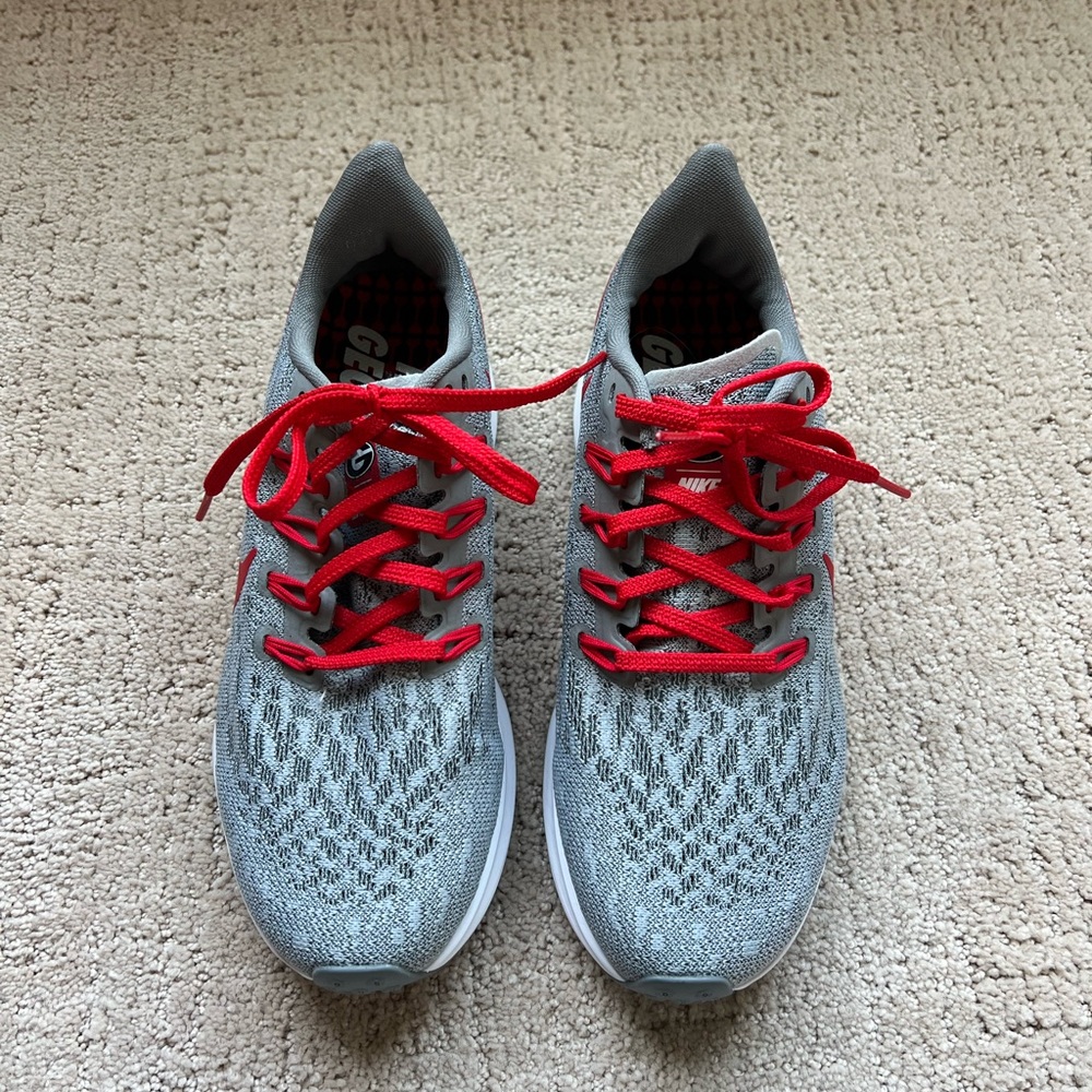Georgia Bulldogs Nike Women’s Air Zoom Pegasus 36 Running Shoes - Gray/Red